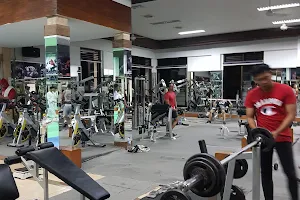 Dinar Gym image