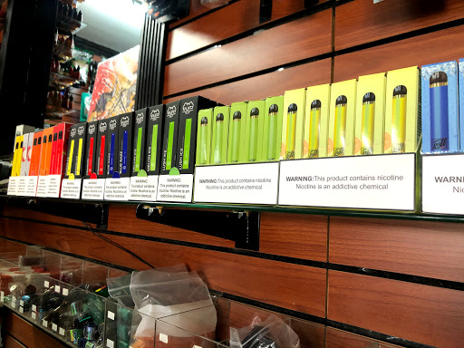 Tobacco Shop «In The Cut Smoke Shop», reviews and photos, 1424 N 32nd St, Phoenix, AZ 85008, USA