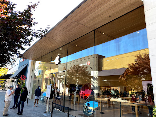 Computer Store «Apple Alderwood Mall», reviews and photos, 3000 184th St SW, Lynnwood, WA 98037, USA