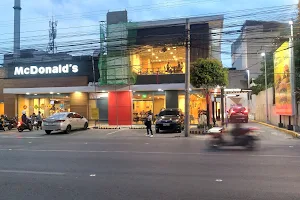 McDonald's Sta. Ana image