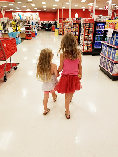 Shopping Mall «Glenbrook Shopping Center», reviews and photos, 1050 Glenbrook Way, Hendersonville, TN 37075, USA