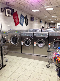 Fresh Scent Laundromat