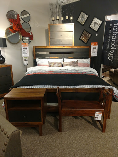 Furniture Store «Ashley HomeStore», reviews and photos, 840 Ernest W Barrett Pkwy NW #400, Kennesaw, GA 30144, USA