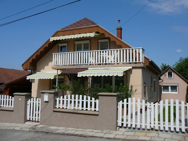 Töreki Vendégház - Balatonalmádi