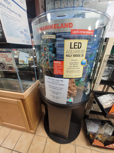 Pet Store «Moby Dick Pet Store Inc», reviews and photos, 3700 Sashabaw Rd, Waterford Twp, MI 48329, USA