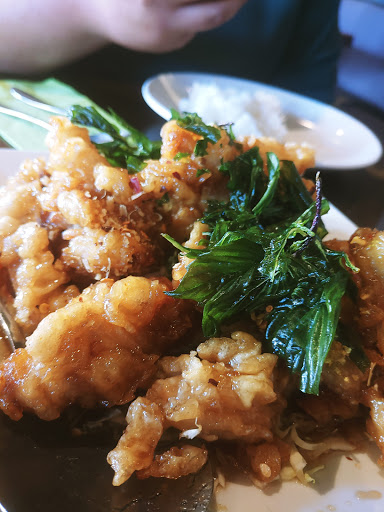 Shopping Mall «Parkway Square Shopping Center», reviews and photos, 16876 Southcenter Pkwy, Tukwila, WA 98188, USA