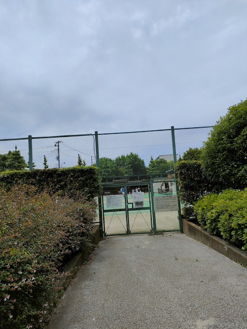 遠藤公園テニスコート