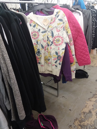 Thrift Store «The Salvation Army Family Store & Donation Center», reviews and photos, 6715 Dempster St, Morton Grove, IL 60053, USA
