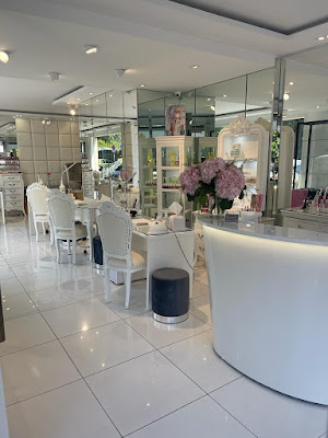 Beauté D' Ongles à Cannes
