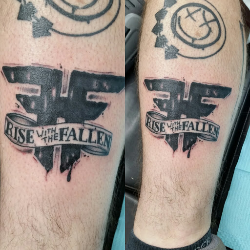 Tattoo Shop «Fox Tattoo Parlor & Gallery», reviews and photos, 3045-B SE 3rd Ave, Ocala, FL 34471, USA