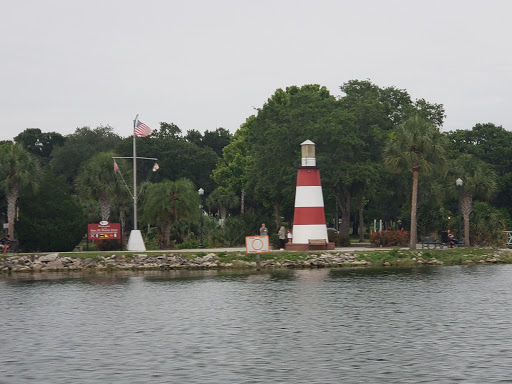 Tourist Attraction «Premier Boat Tours», reviews and photos, 100 Alexander St, Mt Dora, FL 32757, USA