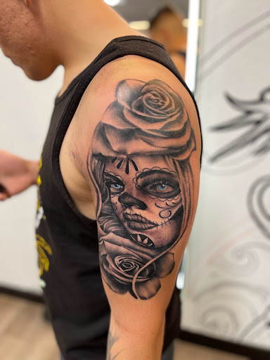 Explore tattoo ideas for hands and wrists, creative tattoo ideas in Chatsworth, available at Old English Tattoo Studio