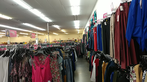 Discount Store «Fallas Discount Stores», reviews and photos, 2405 Geer Rd, Turlock, CA 95382, USA