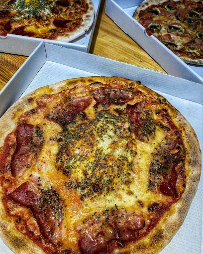 Italia Pizzería - Av. Santa María, 43, 46133 Meliana, Valencia, Spain