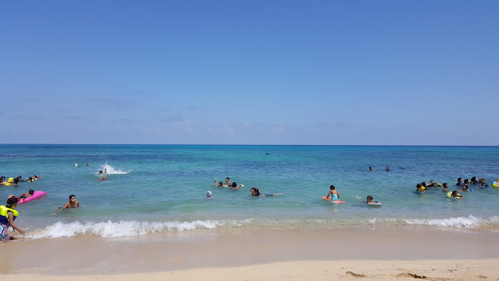 Photo of Alam El Roum Beach with turquoise pure water surface