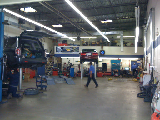 Auto Repair Shop «Dulles Auto Clinic», reviews and photos, 106 Oakgrove Rd J, Sterling, VA 20166, USA