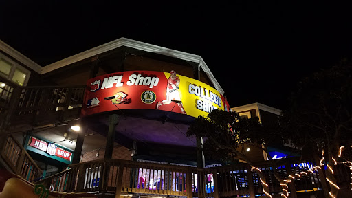 Sportswear Store «College Shop», reviews and photos, 2 Beach St, San Francisco, CA 94133, USA