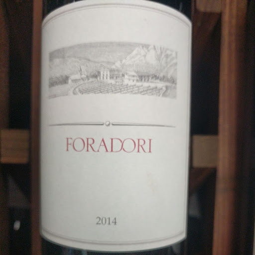 Liquor Store «Court Liquors», reviews and photos, 146 West End Ct, Long Branch, NJ 07740, USA