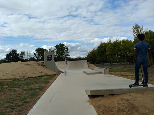 Skatepark à Saint-Pierre-des-Corps