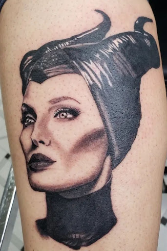 Explore british tattoo ideas, creative tattoo ideas in El Paso, available at R&R tattoo and piercing studio