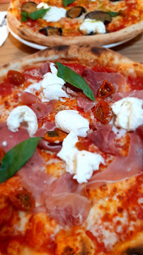 Pizza du Restaurant italien IT - Italian Trattoria Steel Saint-Etienne - n°15