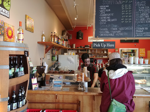 Coffee Shop «Carls Coffee», reviews and photos, 715 NW Beach Dr, Newport, OR 97365, USA