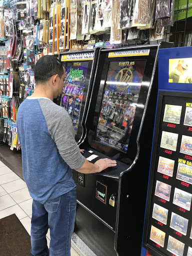 Convenience Store «One Stop Shop», reviews and photos, 407 E 24th St, Erie, PA 16503, USA