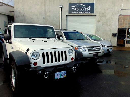 Used Car Dealer «West Coast Auto Group», reviews and photos, 231 NE 10th Ave, Portland, OR 97232, USA