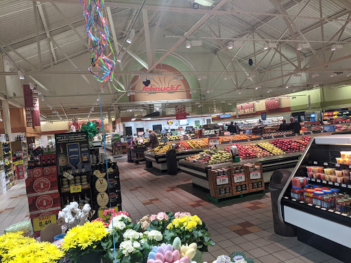 Grocery Store «Schnucks», reviews and photos, 1960 Wentzville Pkwy, Wentzville, MO 63385, USA