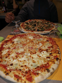Plats et boissons du Pizzeria PIZZA MOZZA à Anse - n°13