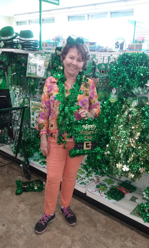 Dollar Store «Dollar Tree», reviews and photos, 4601 NW 199th St, Miami Gardens, FL 33055, USA