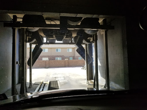 Car Wash «Big kahuna Express Car Wash», reviews and photos, 101 Continental Dr, Lewisville, TX 75067, USA