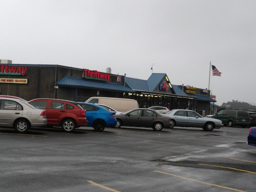 Grocery Store «JC Market Thriftway», reviews and photos, 107 North Coast Highway, Newport, OR 97365, USA