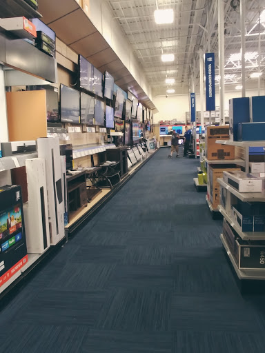 Electronics Store «Best Buy», reviews and photos, 2716 E Stone Dr, Kingsport, TN 37660, USA