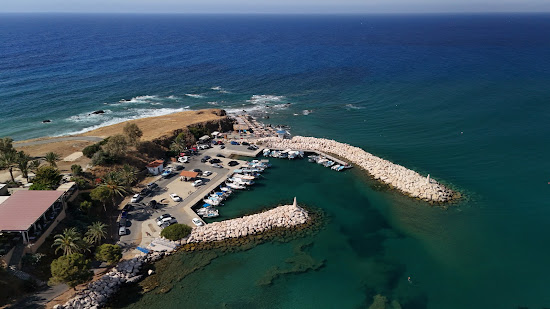 Pomos Beach