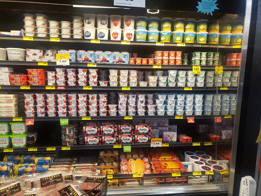 Grocery Store «Grocery Outlet Bargain Market», reviews and photos, 1355 NW 185th Ave, Beaverton, OR 97006, USA