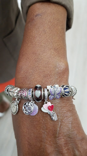 Jewelry Store «Diamonds & Co», reviews and photos, 141 Towne Center Cir, Sanford, FL 32771, USA