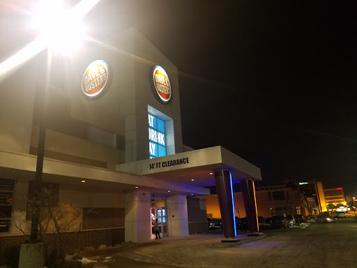 Car Dealer «Uptown Ford Lincoln», reviews and photos, 2111 N Mayfair Rd, Milwaukee, WI 53226, USA