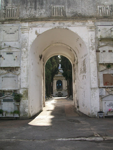 Comentarios y opiniones de Cementerio Central de Montevideo