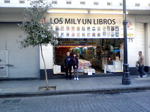 LOS MIL Y UN LIBROS S.A DE C.V