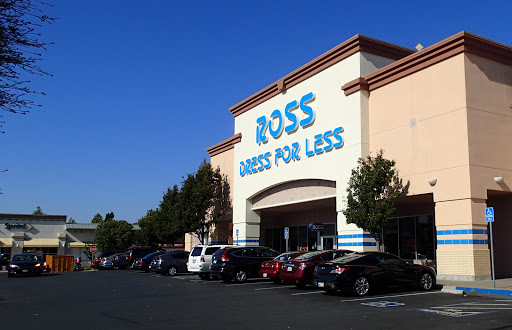 Clothing Store «Ross Dress for Less», reviews and photos, 2000 El Cerrito Plaza, El Cerrito, CA 94530, USA