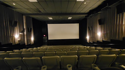 Movie Theater «Cedar Lee Theatre», reviews and photos, 2163 Lee Rd, Cleveland Heights, OH 44118, USA