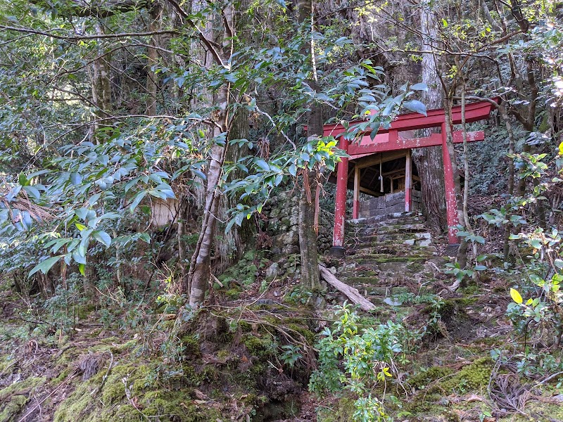 樫山神社