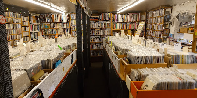 Reviews of Haystacks Music in Hereford - Music store