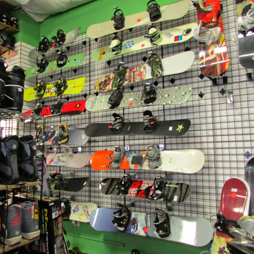 Sporting Goods Store «Play It Again Sports», reviews and photos, 5600 95th St, Oak Lawn, IL 60453, USA