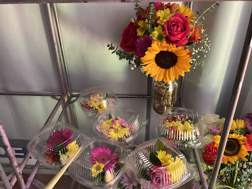 Florist «Genesis Flower And Gift Shop», reviews and photos, 1801 N Garey Ave, Pomona, CA 91767, USA