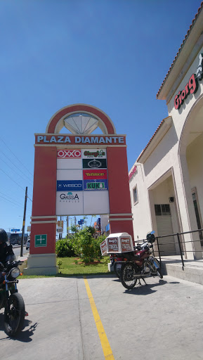 plaza diamante (OXXO)