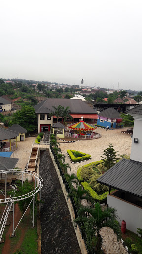 Oakland Park, Tunnel Crossing, Ogui Link Road, Beside Elim Plaza, Achara, Enugu, Nigeria, Resort, state Enugu