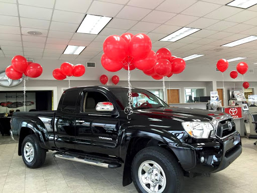 Toyota Dealer «Pitts Toyota», reviews and photos, 210 N Jefferson St, Dublin, GA 31021, USA