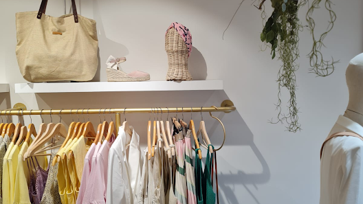 STYLO moda & estilismo Labeaga Kalea, 5, 20700 Urretxu, Gipuzkoa, España